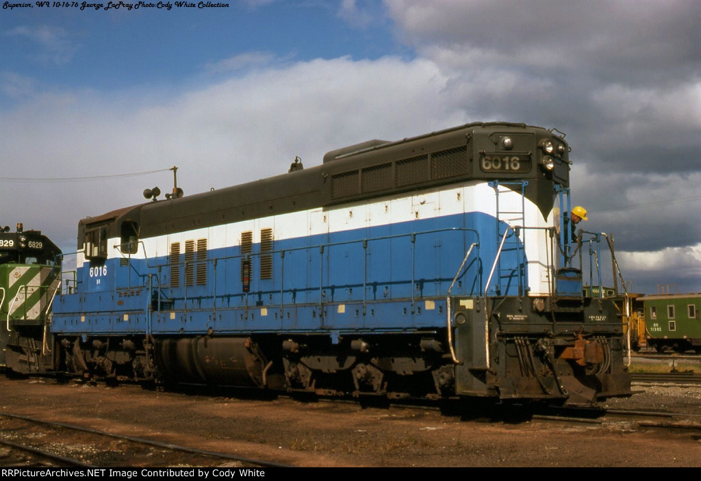 Burlington Northern SD7 6016